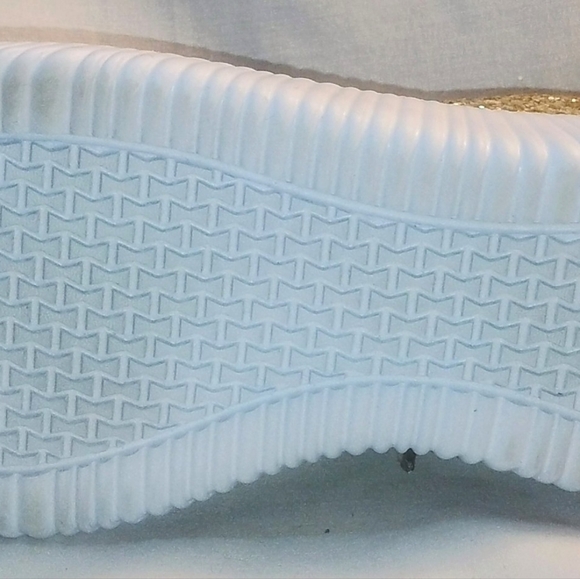 Women's Forever Golden Glitter Sparkly Lightweight Tennis Sneakers Shoes Size 11 - Picture 6 of 12